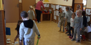 Hokejisté v mateřské škole Podvihov - 1612182510_20210129_102327.jpg