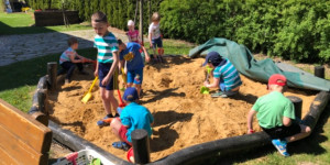 Učíme se venku - 1622462680_46AB7FA3-73C8-491C-9795-59E2AA54024E.jpeg