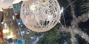 Návštěva vánočního stromu ve starém obchodním domě Breda - 1637935364_20211125_102242.jpg