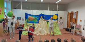 Divadlo Letadlo - průzkumníci - 1739886332_20250213_083940.jpg