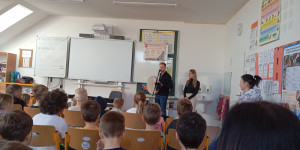 Hudební výchova za oponou - 1743873319_1000012076.jpg