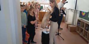 Hudební výchova za oponou - 1743873877_1000012183.jpg