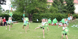 Pasování předškoláků u rybníka - 1750502223_bb0e1f0c-4b8c-4afd-8173-c28d374fce1c.jpeg