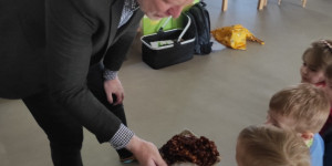 Týden s knihou a návštěva spisovatele Rostislava Poláčka - 1775842159_IMG_20260410_094454.jpg