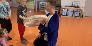 ,,Za Oponou” interaktivní hudební program 🎵 - 1776164155_IMG_6993.jpeg