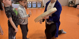 ,,Za Oponou” interaktivní hudební program 🎵 - 1776164743_IMG_6984.jpeg