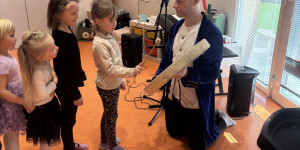 ,,Za Oponou” interaktivní hudební program 🎵 - 1776165000_IMG_6971.jpeg